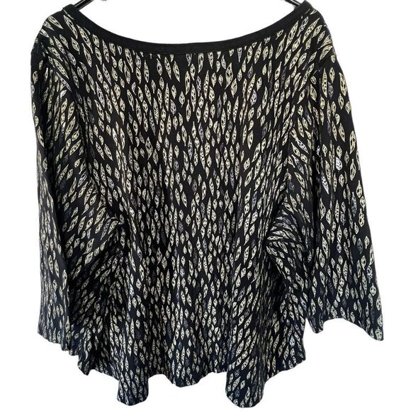 Lane Bryant Black Long Sleeve Shirt With Metallic Feather Pattern - Picture 4 of 4